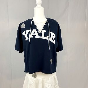Tays Trendss Handmade Yale Trendy T Shirt